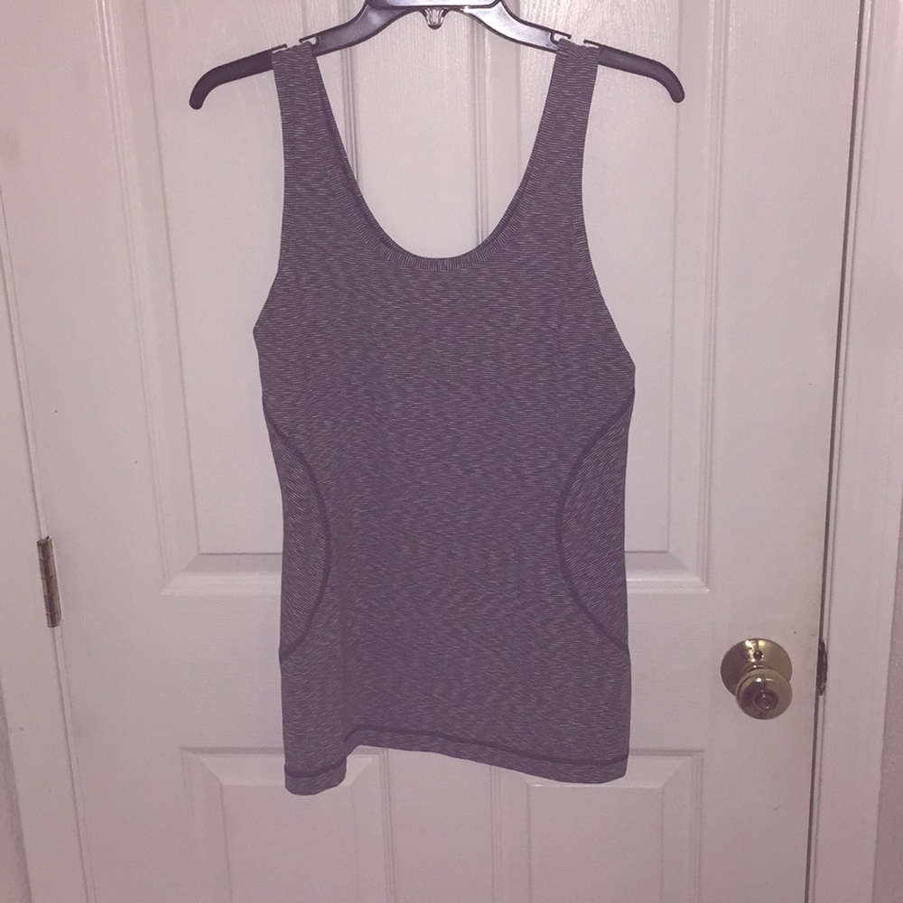 Flowy workout tank top
